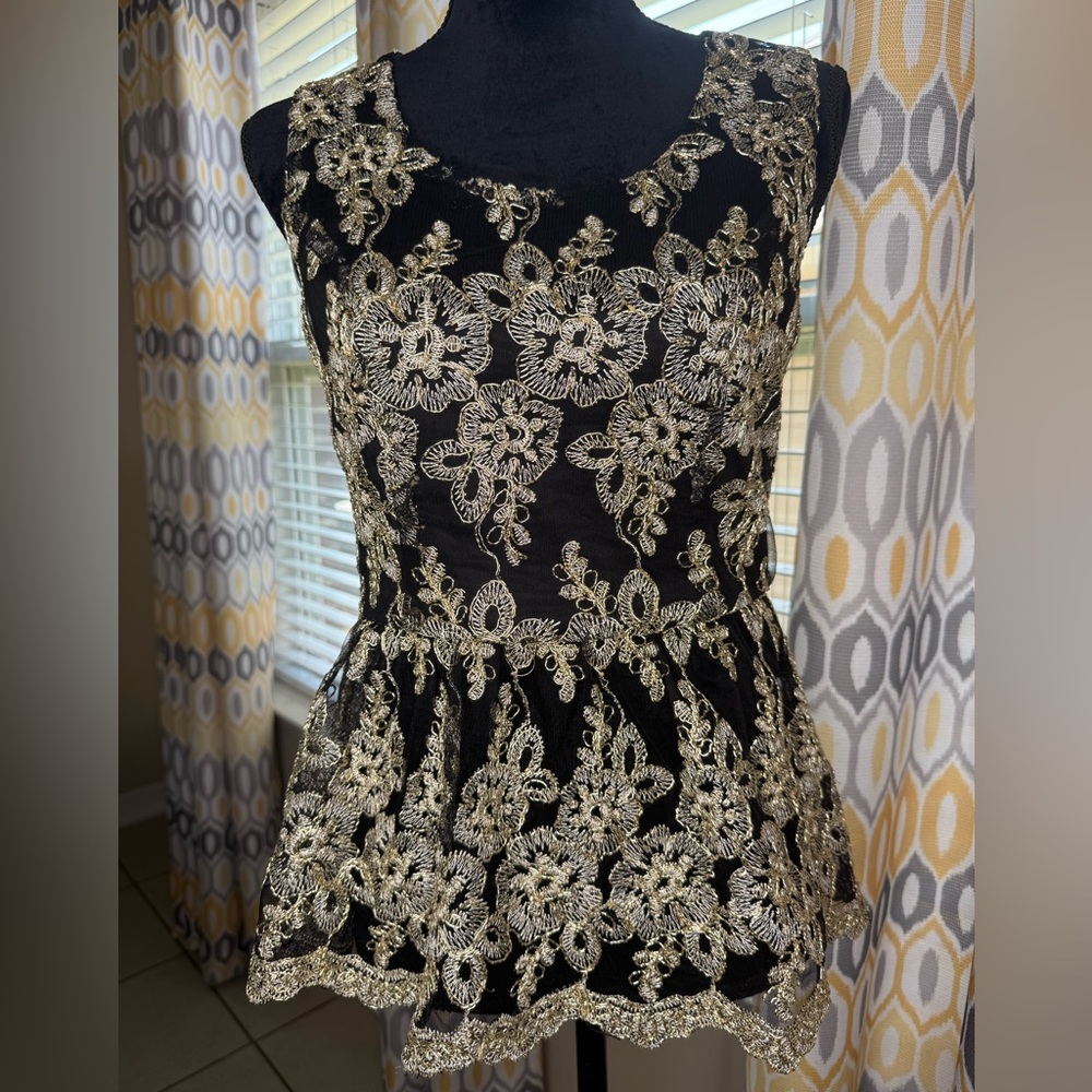 Francesca's Blue Rain Peplum Top Size Medium Excellent Pre-Love Condition